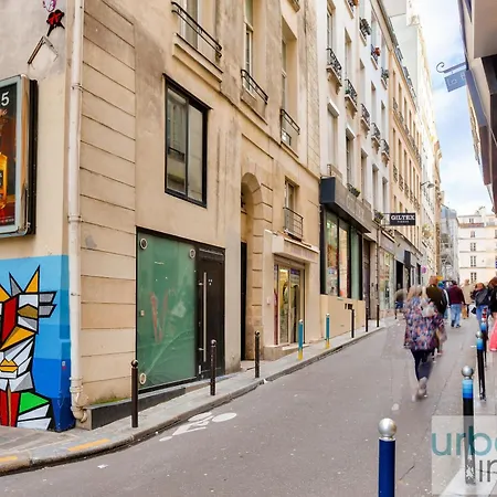 Urbanflat 31 - Triplex Loft In * Parigi