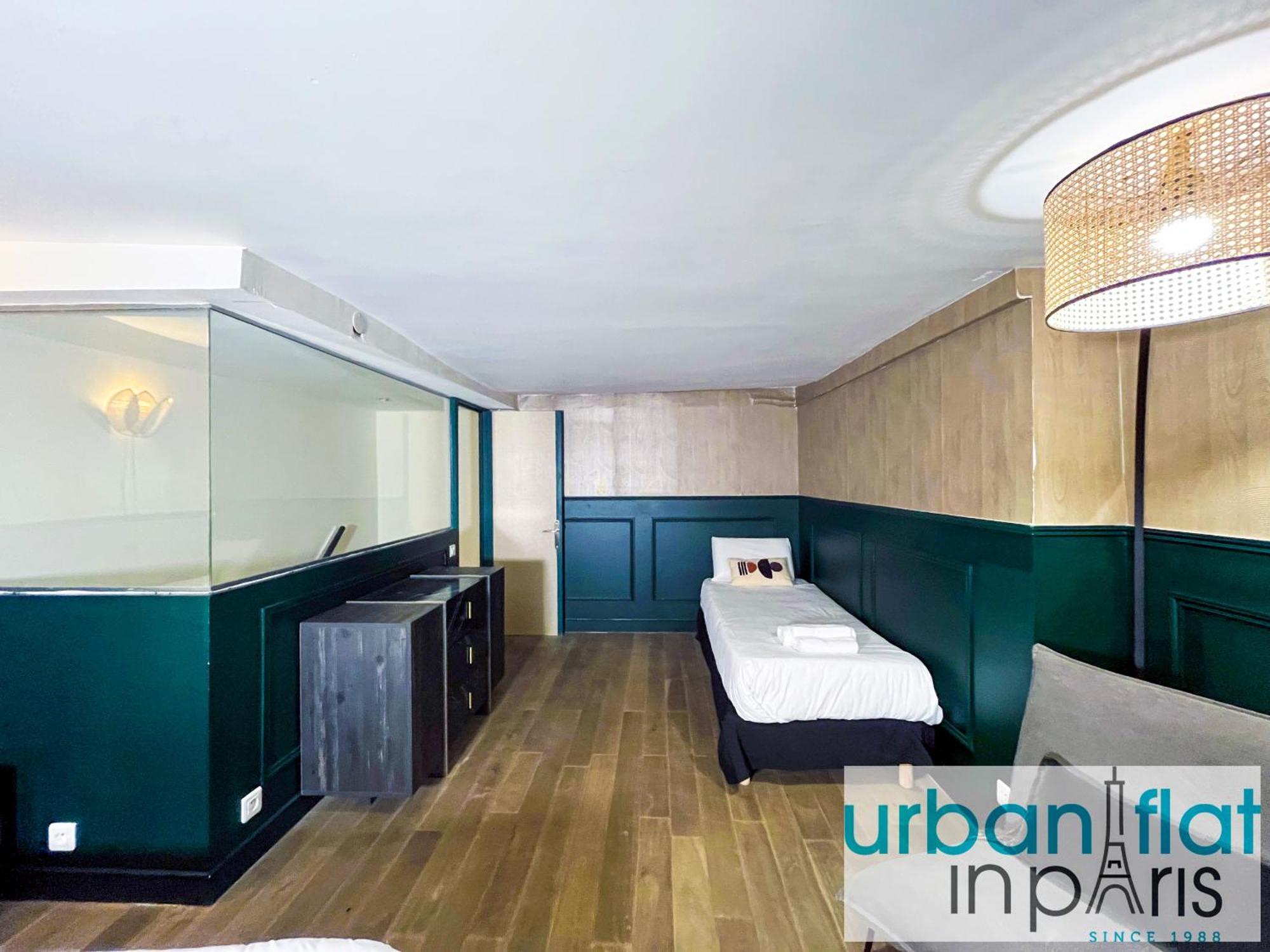 Urbanflat 31 - Triplex Loft In *